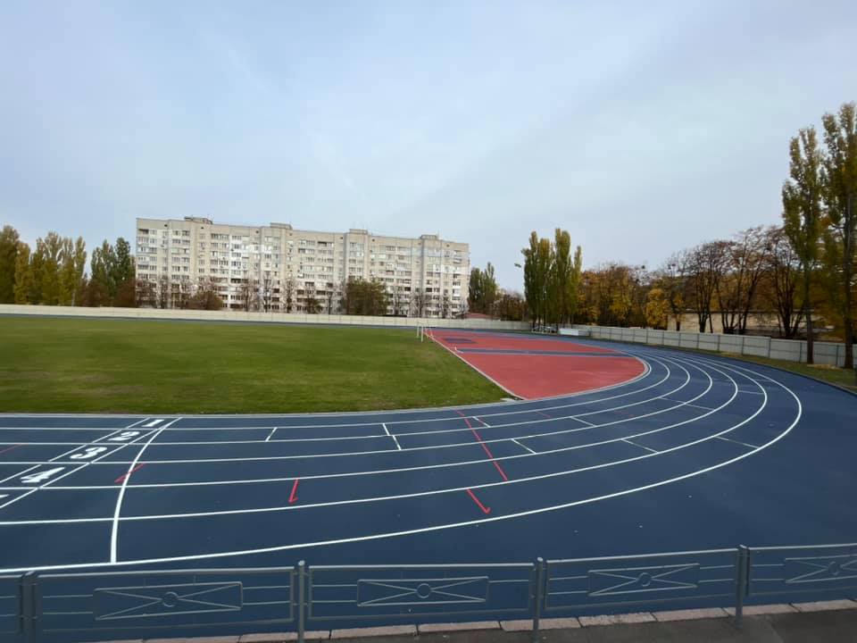 indoor running tracks near me