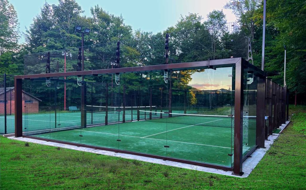 padel court china
hotels with padel courts